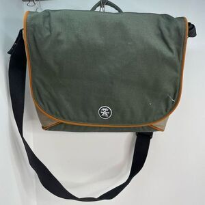 Crumpler McBain`s Baby Large Messenger Laptop Bag Green‎
